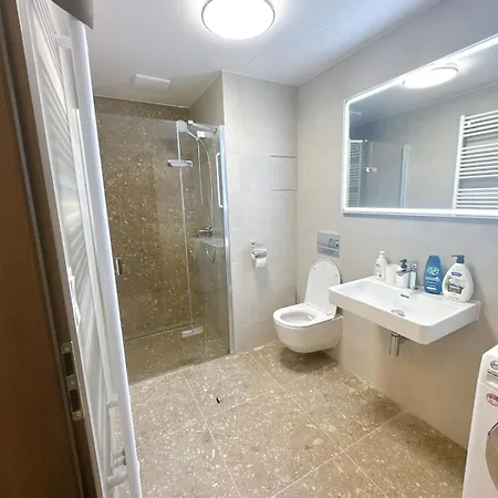 New 5 Apartmán *
